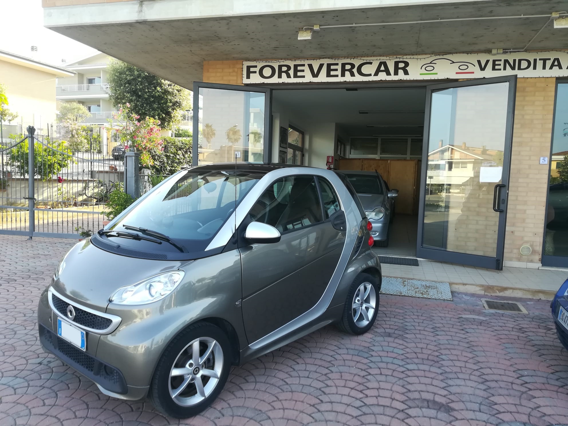 SMART Fortwo 800 cdi diesel coupè possibile la guida anche  neopatentati